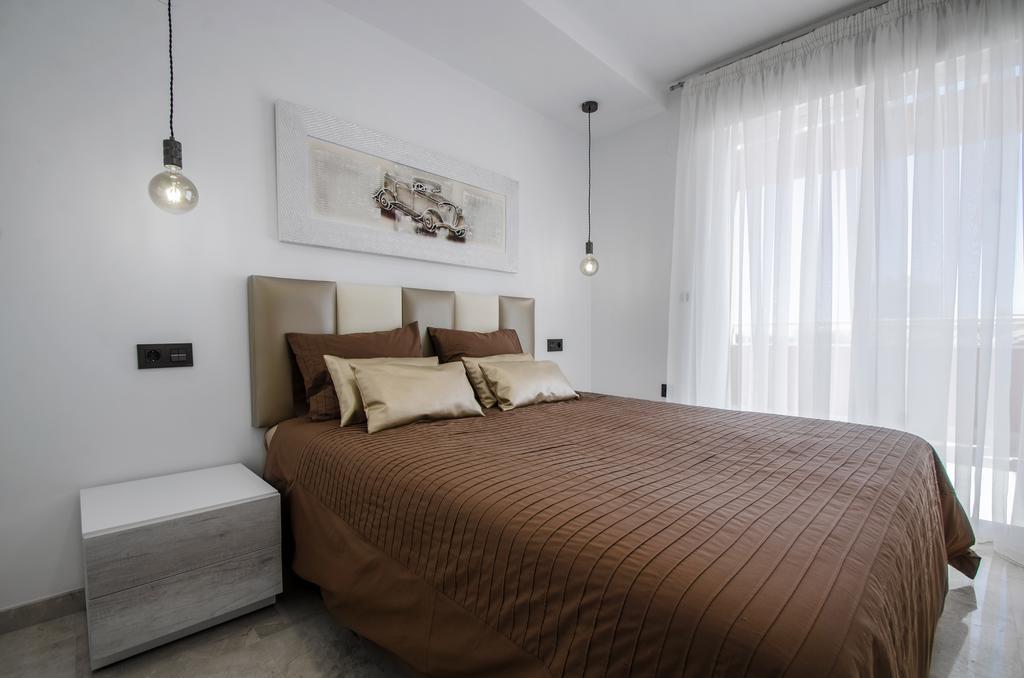 Gorgeous 170 Sq.M. Penthouse With Sea View Terraces Benalmádena Exterior foto